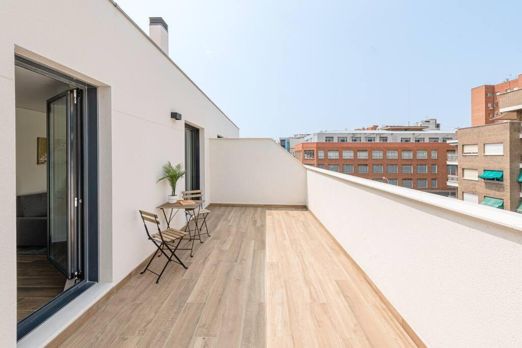 Apartamento Cozy Penthouse With Swimming Pool And Parking-a-castell