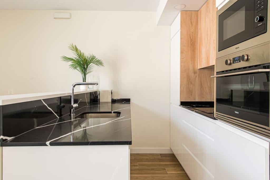 Cozy Penthouse With Swimming Pool And Parking-a-castell * Madri